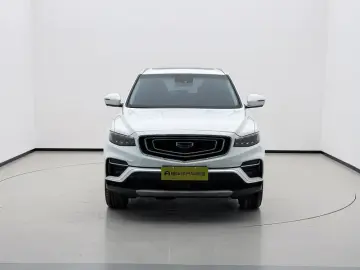 2020 Geely Atlas с пробегом 68 700 км