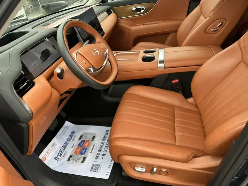 2025 GAC Trumpchi S9 с пробегом 10 000 км