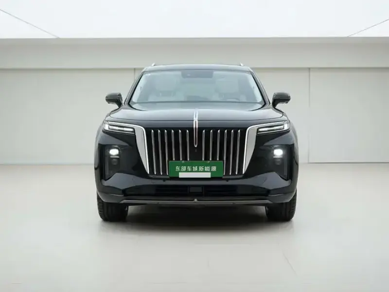 2022 Hongqi E-HS9 с пробегом 48 000 км