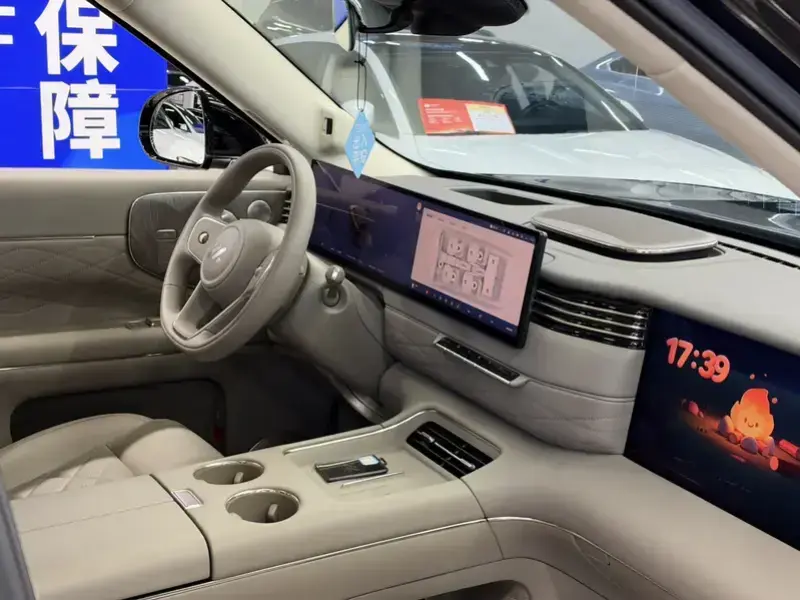 2026 IM Motors (Zhiji) LS9 с пробегом 12 000 км