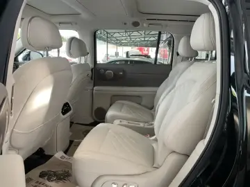 2026 IM Motors (Zhiji) LS9 с пробегом 14 000 км