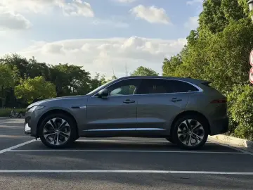 2021 Jaguar F-Pace с пробегом 75 000 км