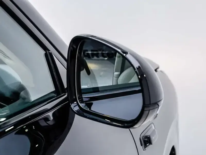 2026 IM Motors (Zhiji) LS8 с пробегом 500 км