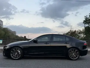 2021 Jaguar XE с пробегом 80 000 км