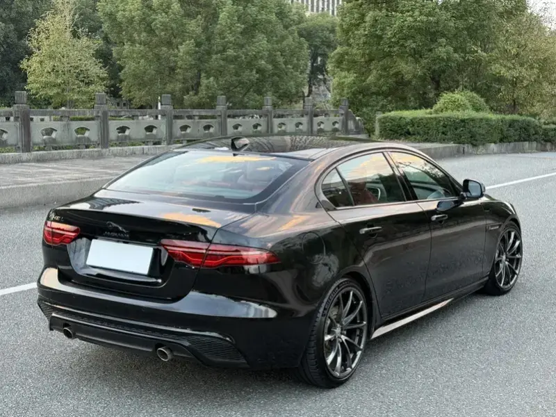 2021 Jaguar XE с пробегом 80 000 км